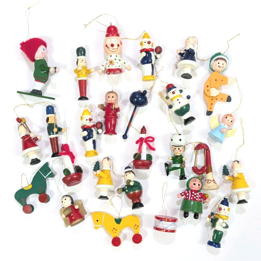 Vtg 80s Wooden Hand Painted 2"-3" Christmas Ornaments Variety Lot of 26 Taiwan